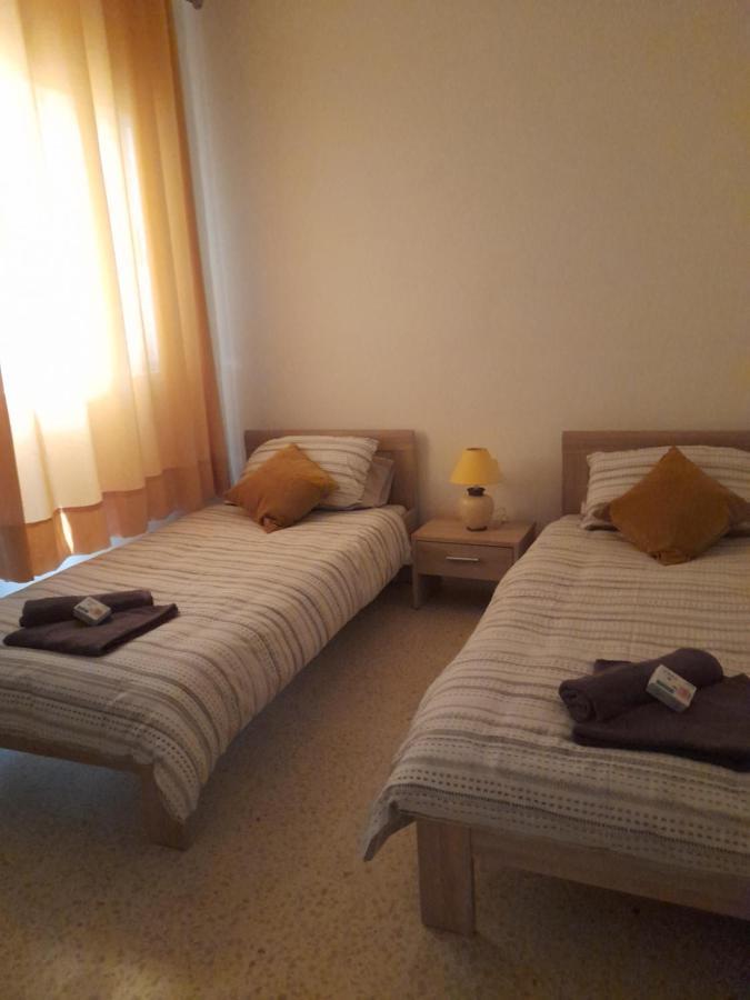 Gozo Marsalforn Apartamento Exterior foto
